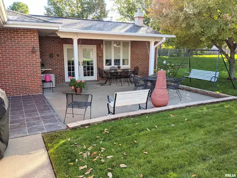 836 E Dunne St, Morton, IL 61550 photo 34