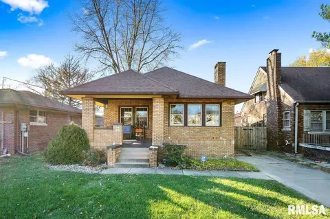 2909 N Sheridan Rd, Peoria, IL 61604