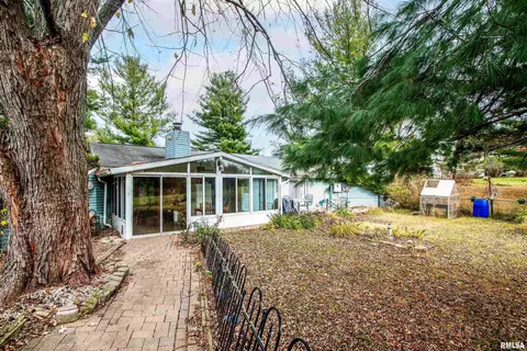 496 County Road 2570 E Rd, El Paso, IL 61738 photo 3