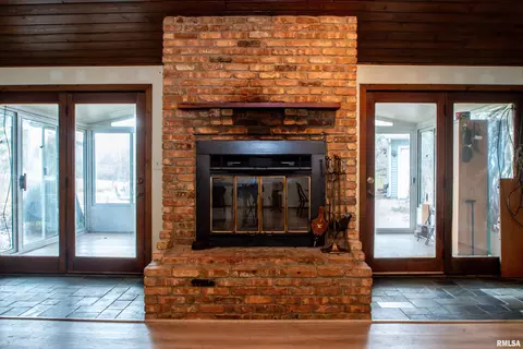 496 County Road 2570 E Rd, El Paso, IL 61738 photo 15