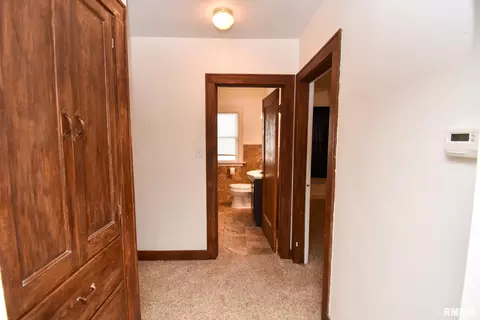 1015 E Adams St, Washington, IL 61571 photo 15