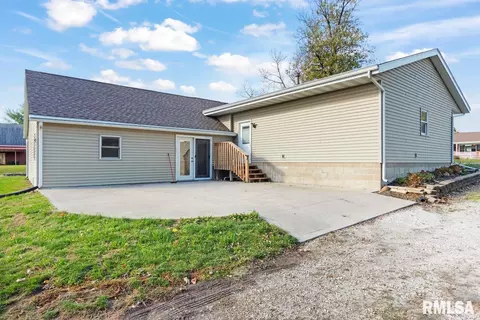 405 E Robinson St, Goodfield, IL 61742 photo 32