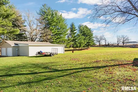 405 E Robinson St, Goodfield, IL 61742 photo 34