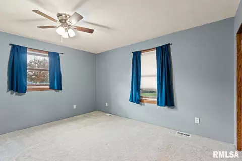 405 E Robinson St, Goodfield, IL 61742 photo 14