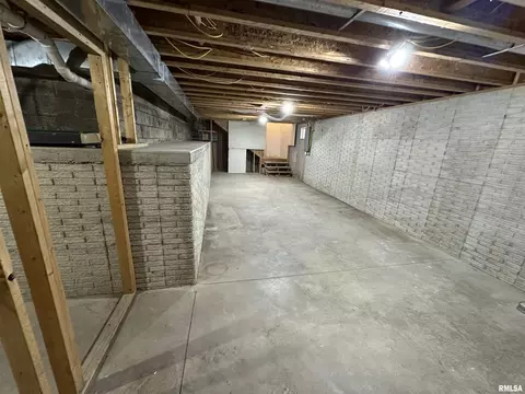 1011 E Madison St, Metamora, IL 61548 photo 36