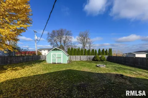 1011 E Madison St, Metamora, IL 61548 photo 33
