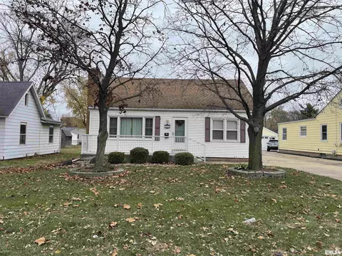 2412 N Gale Ave, Peoria, IL 61604