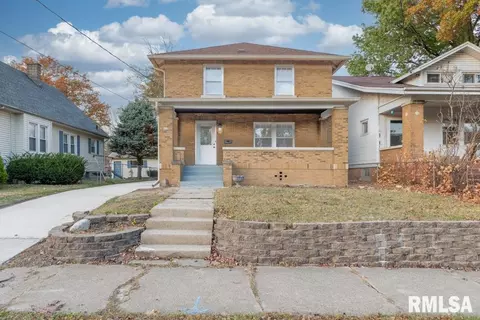 107 E Gift Ave, Peoria, IL 61603