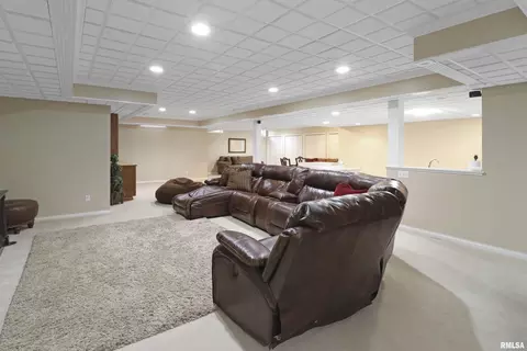812 W Bennett Ct, Dunlap, IL 61525 photo 37
