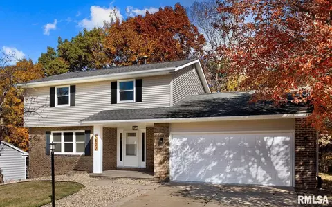 6520 N Imperial Dr, Peoria, IL 61614