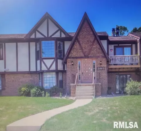 2003 Tracy Dr, Bloomington, IL 61704