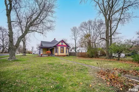 501 S Darst St, Eureka, IL 61530 photo 41