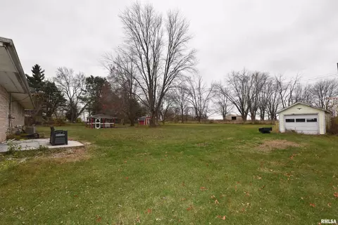 885 State Route 121, Mount Pulaski, IL 62548 photo 27