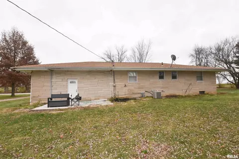 885 State Route 121, Mount Pulaski, IL 62548 photo 26