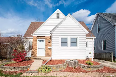311 E Forrest Hill Ave, Peoria, IL 61603