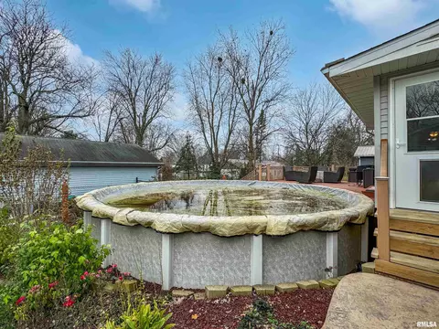 112 E Pine St, Metamora, IL 61548 photo 37