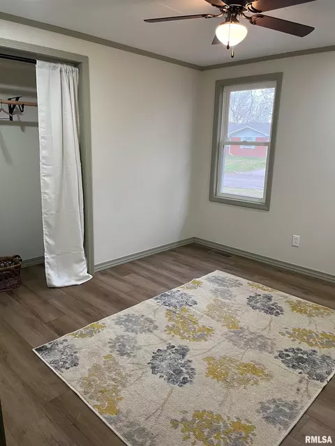 Bedroom - 216 Lamoine St, Macomb, IL 61455 photo 2 of 2