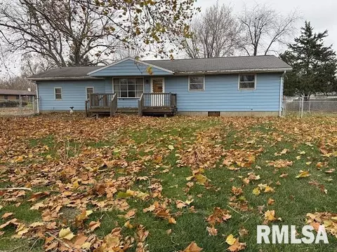 1507 E Mossville Rd, Peoria, IL 61615