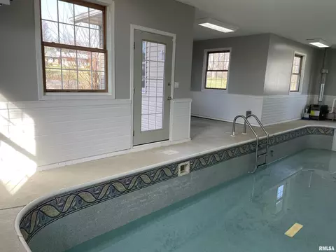 Exterior - 397 Mcgrew Dr, Avon, IL 61415 photo 8 of 13