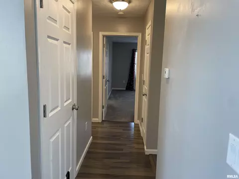 Entry Way - 397 Mcgrew Dr, Avon, IL 61415 photo 3 of 9