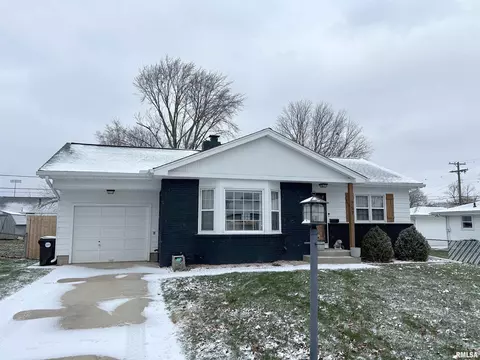 757 E Monroe St, Morton, IL 61550 photo 2