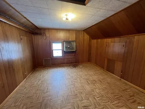 654 E Harrison St, Cuba, IL 61427 photo 21