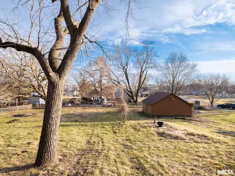 Exterior - 8518 W 1st St, Mapleton, IL 61547 photo 10 of 15