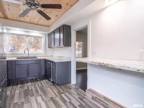 Kitchen - 8518 W 1st St, Mapleton, IL 61547 photo 7 of 8