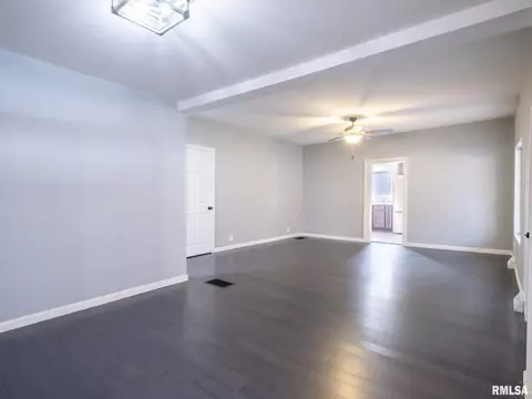 Living - 8518 W 1st St, Mapleton, IL 61547 photo 11 of 12