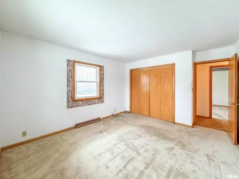 127 S Reiter St, Benson, IL 61516 photo 14