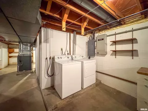 127 S Reiter St, Benson, IL 61516 photo 29