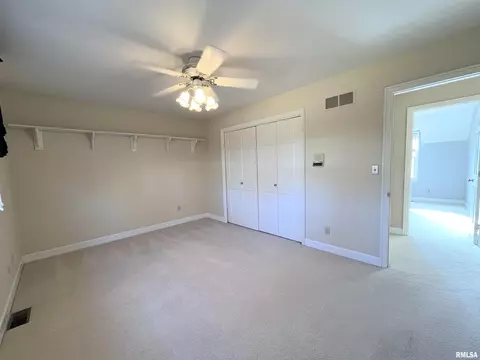 131 E Morningside Dr, Peoria, IL 61614 photo 37
