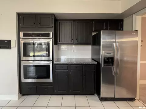 131 E Morningside Dr, Peoria, IL 61614 photo 16
