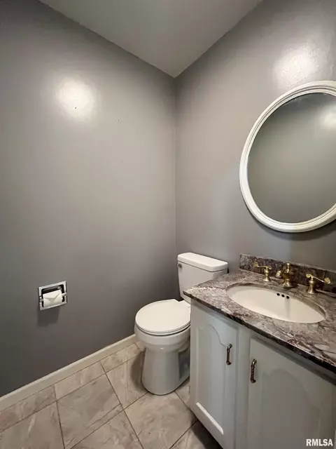 131 E Morningside Dr, Peoria, IL 61614 photo 24