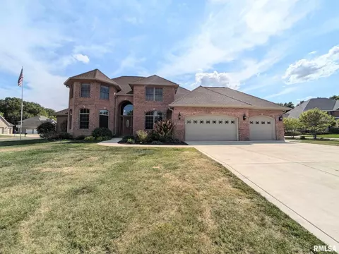 1830 Autumn Rdg, Washington, IL 61571