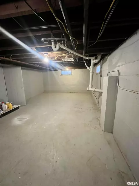 Other - 208 S Callender St, Eureka, IL 61530 photo 8 of 12