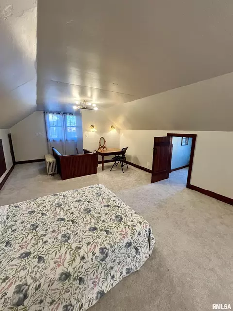 Other - 208 S Callender St, Eureka, IL 61530 photo 5 of 12