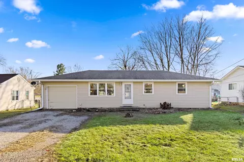 1312 Valley Shore Dr, Peoria, IL 61615
