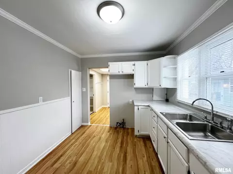 901 E Tripp Ave, Peoria, IL 61603 photo 16