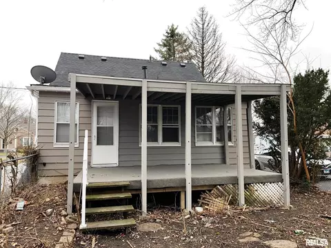 901 E Tripp Ave, Peoria, IL 61603 photo 6
