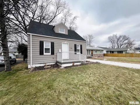 901 E Tripp Ave, Peoria, IL 61603 photo 3