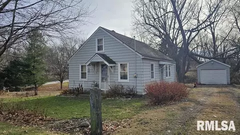 504 W Franklin Ave, Bartonville, IL 61607
