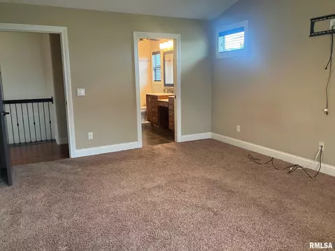 2704 Fieldstone Ct, Normal, IL 61761 photo 19