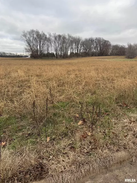 0 Velde Dr, Pekin, IL 61554