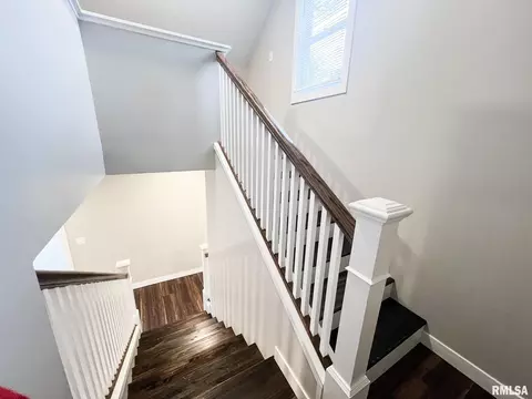 Entry Way - 106 S Myers, Eureka, IL 61530 photo 6 of 8