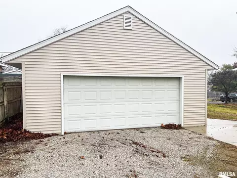 Other - 106 S Myers, Eureka, IL 61530 photo 3 of 21