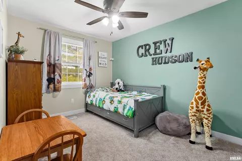 Bedroom - 204 Dennis Dr, Eureka, IL 61530 photo 6 of 8