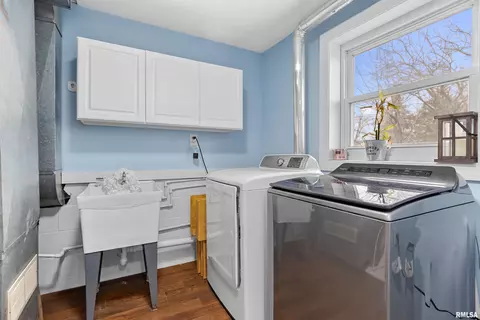 Other - 204 Dennis Dr, Eureka, IL 61530 photo 8 of 13
