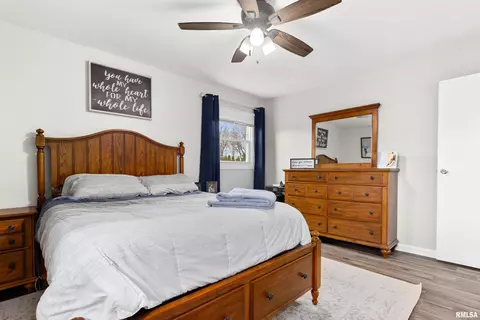 Bedroom - 204 Dennis Dr, Eureka, IL 61530 photo 1 of 8