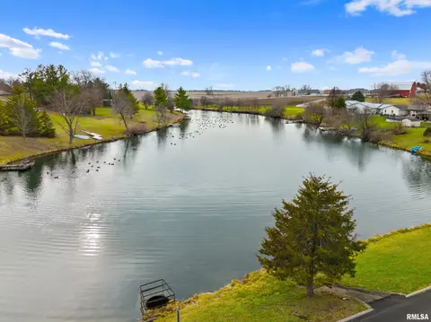 View/Area - 204 Dennis Dr, Eureka, IL 61530 photo 1 of 6